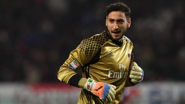 Donnarumma Mengaku Ingin Tetap Bermain Untuk Ac Milan Kumparan Com