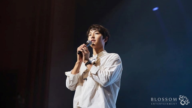 Song Joong Ki.