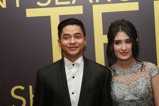 Lika-liku Perjalanan Cinta Adly Fairuz Dan Angbeen Rishi Sebelum ...