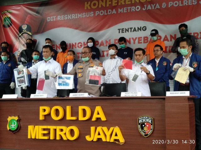 Polda Metro ungkap kasus penyebaran berita hoaks terkait Lockdown dan COVID-19 Foto: Polda Metro Jaya