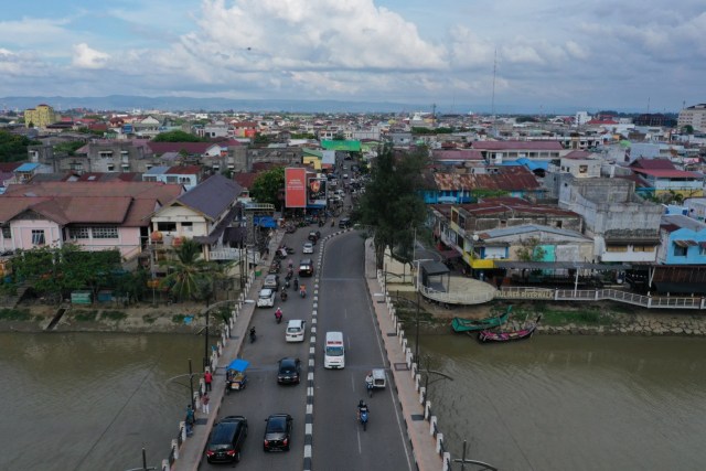 Kawasan Peunayong, Banda Aceh. Foto: Abdul Hadi/acehkini