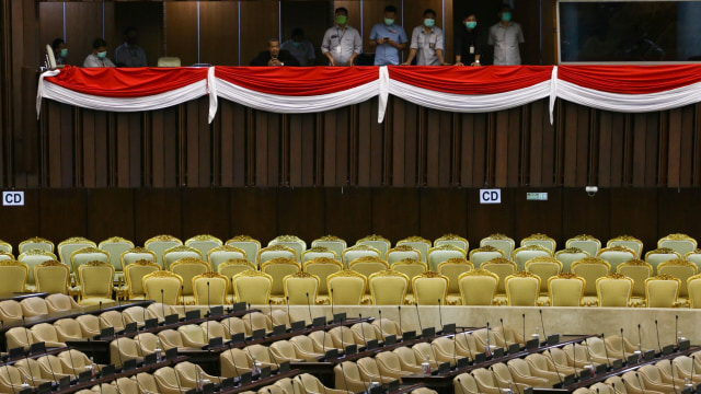 Suasana Rapat Paripurna DPR Pembukaan Masa Persidangan III Tahun Sidang 2019-2020 di Kompleks Parlemen, Senayan, Senin (30/3/2020). Foto: ANTARA FOTO/Rivan Awal Lingga