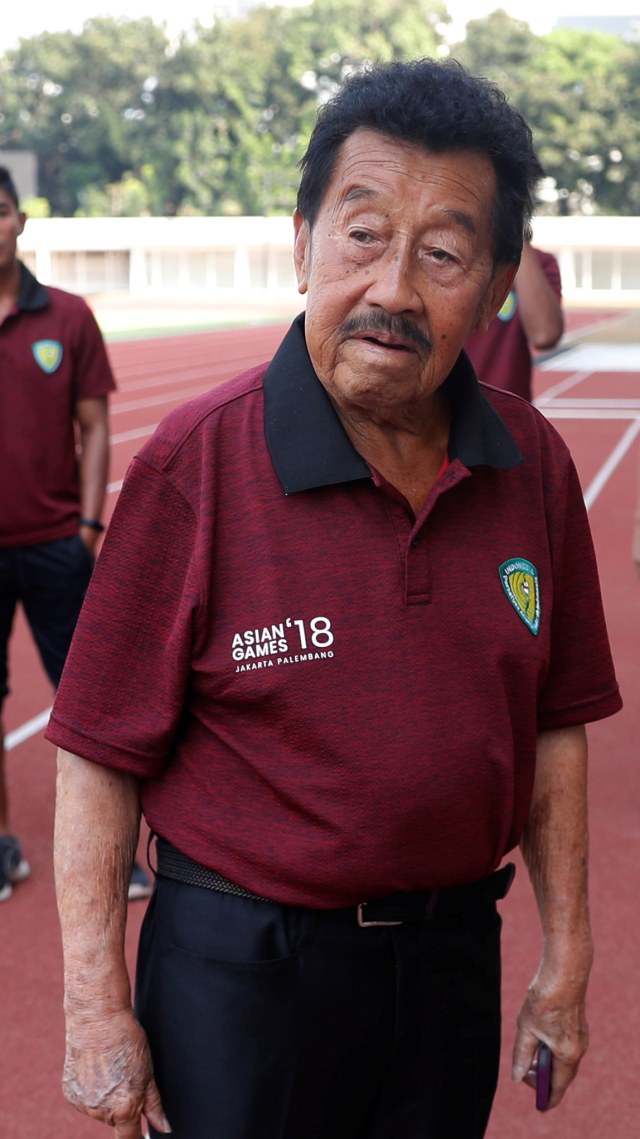 Ketua Asosiasi Atletik Indonesia Bob Hasan Foto: REUTERS / Beawiharta
