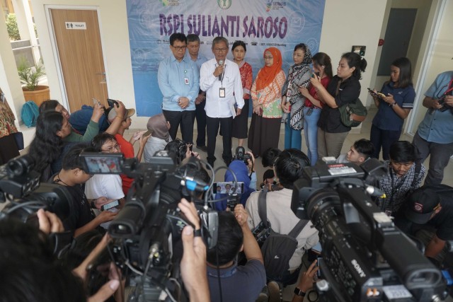 Suasana konferensi pers "update corona" di RSPI Sulianti Saroso, Jakarta. Irfan Adi Saputra/kumparan