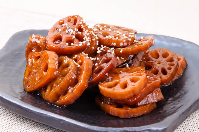 Makanan Imlek: Filosofi Hidangan Akar Lotus Khas Chinese Food (49570)