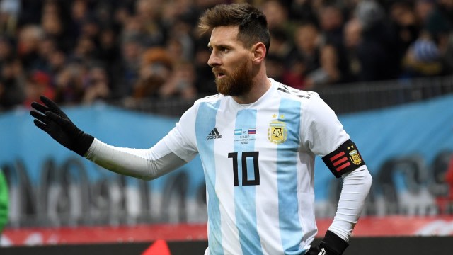 Paulo Dybala Ungkap Pengalamannya Bersama Messi dan Ronaldo (272847)