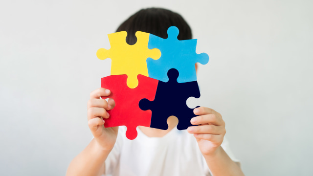 Pengobatan Alternatif untuk Anak dengan Autisme, Yes or No?  Foto: Shutterstock