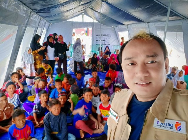 Profil Aziz Gagap, Komedian yang Baru Saja Undur Diri dari Opera Van Java (66351)