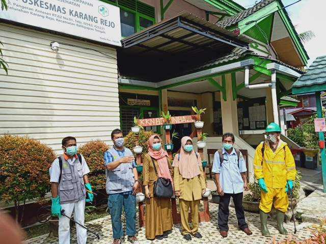 "Permintaan Dipenuhi, IZI Kaltim Bergegas Disinfeksi Puskesmas Karang Rejo" - Dok. IZI