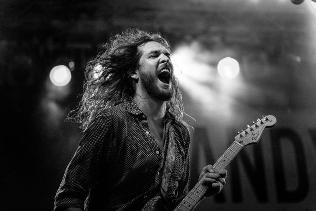guitarist-of-greyscale-photo-210922.jpg