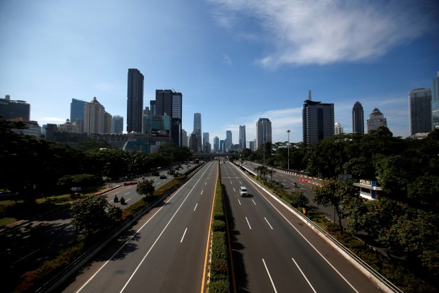 Ilustrasi jalan di Jakarta. Foto: REUTERS/Willy Kurniawan