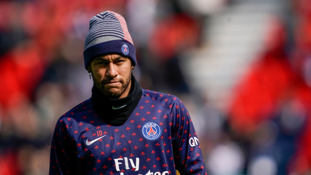 Neymar dalam sesi latihan. Foto: AFP/Lionel Bonaventure