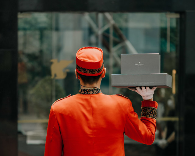 Layanan delivery makanan dari JW Marriott Jakarta Foto: Dok. JW Marriott Jakarta