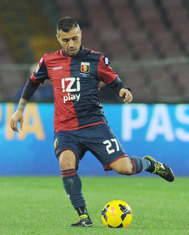 Francelino Matuzalem berjersi Genoa. Foto: Getty Images/Giuseppe Bellini
