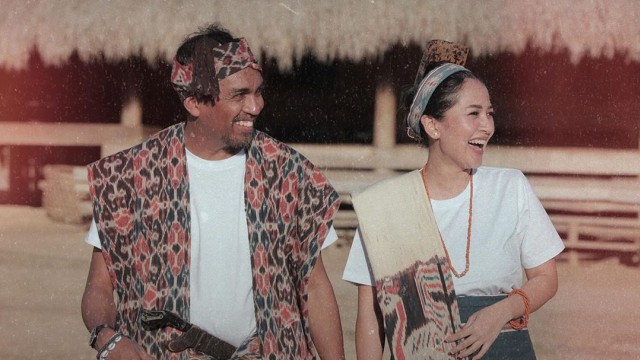 Potret Kenangan Glenn Fredly Bersama Mutia Ayu-Gewa Atlana Syamayim Latuihamallo (742013)