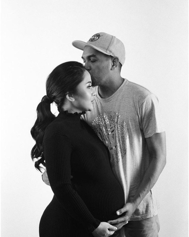 Potret Kenangan Glenn Fredly Bersama Mutia Ayu-Gewa Atlana Syamayim Latuihamallo (742015)