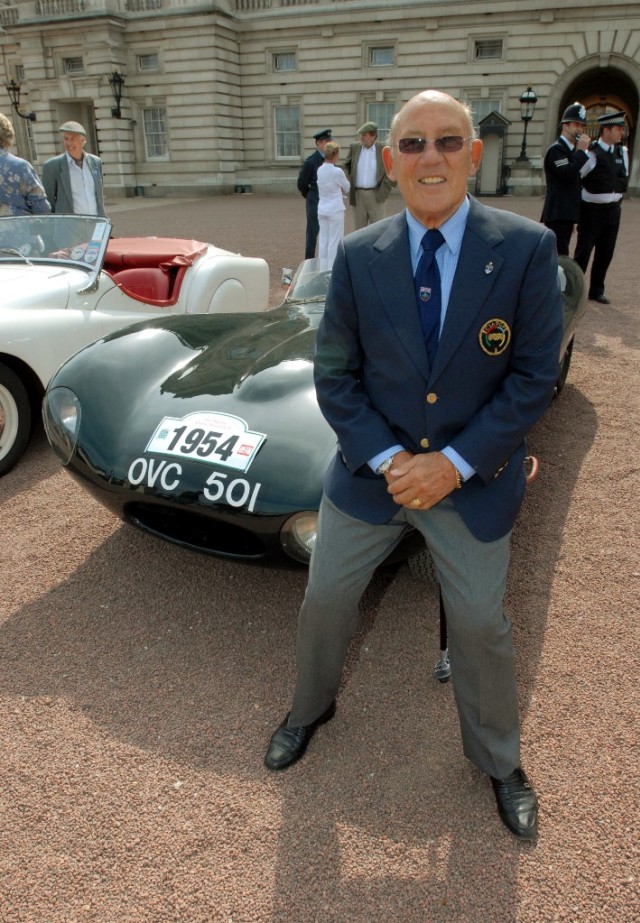 Legenda Formula 1, Sir Stirling Moss.  Foto: ANDREW PARSONS / POOL / AFP