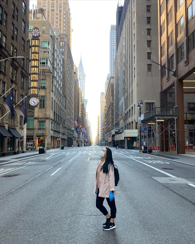 Penulis di tengah Kota New York yang sepi (Foto: Dok. Pribadi) 