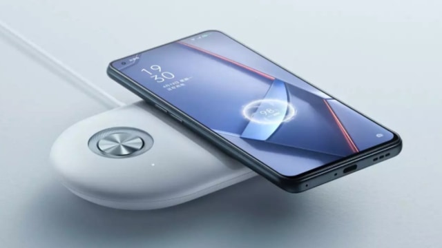 HP Oppo Ace 2 Resmi Dirilis, Punya Fast Wireless Charging 40W (742354)