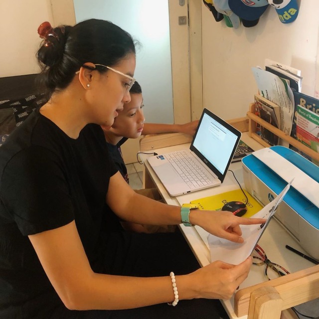 Belajar dari Rumah, Marcella Zalianty Diwawancara Anaknya untuk Tugas Sekolah (284085)