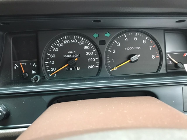 Odometer Masih 5.000 Km, Toyota Crown Klasik Dijual Seharga Veloz Baru, Minat? (732324)