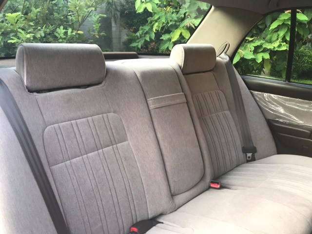 Odometer Masih 5.000 Km, Toyota Crown Klasik Dijual Seharga Veloz Baru, Minat? (732339)