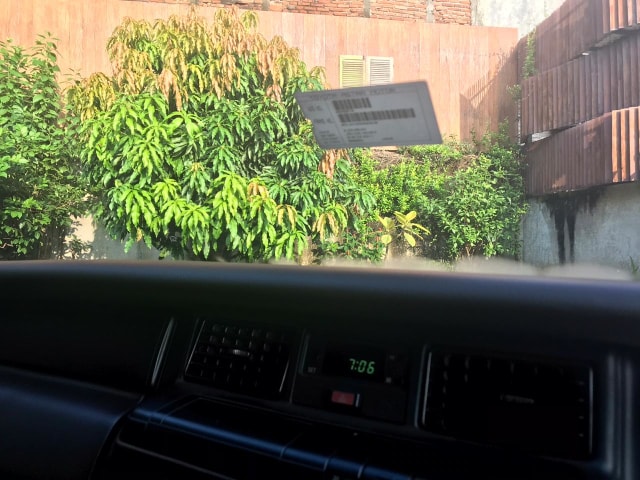 Odometer Masih 5.000 Km, Toyota Crown Klasik Dijual Seharga Veloz Baru, Minat? (732325)