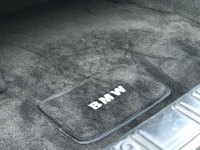 BMW E30 Langka dari Indonesia: Orisinil dan Angka Odometernya Baru 12.000 Km (191413)