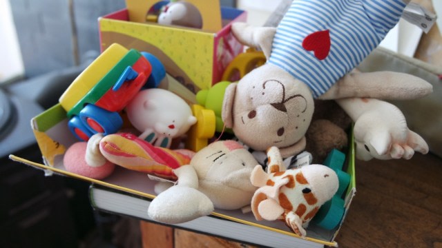 Boneka dari ibu mertua. Foto: Shutterstock