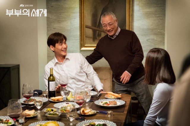 Potret Keakraban Pemeran Drakor 'The World of the Married ...