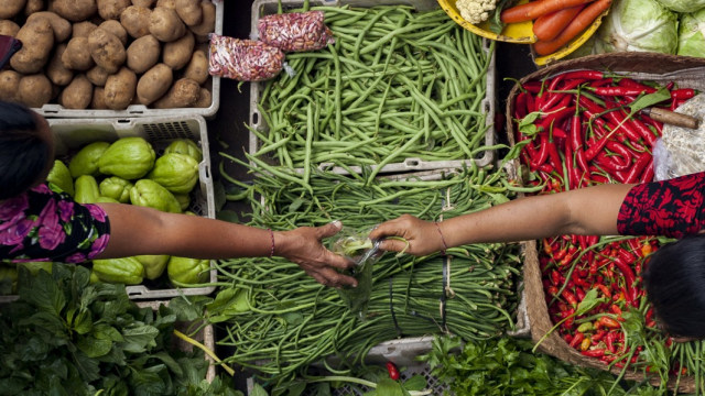 ilustrasi pedagang sayur di pasar Foto: Shutterstock