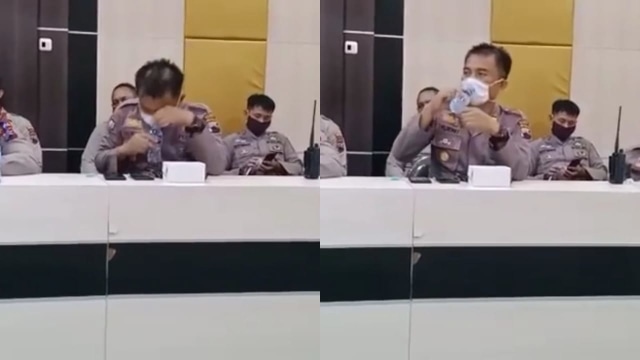 Video lucu perwira polisi lupa buka masker saat hendak minum. (Foto: Instagram/Tangkapan Layar @krishnamurti_bd9)