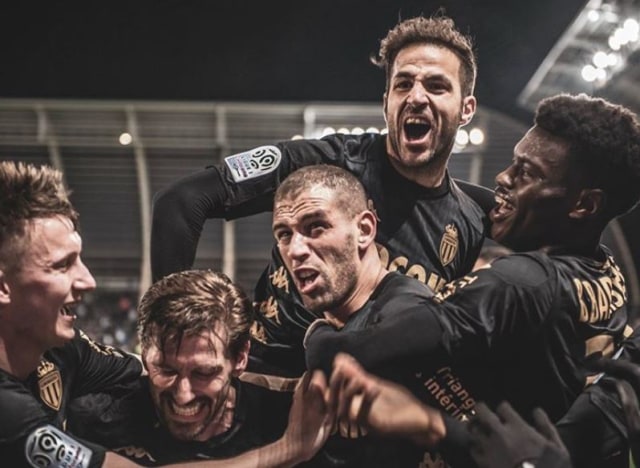 Cesc Fabregas merayakan gol. Foto: Sosial media Fabregas.