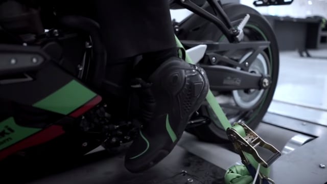 Kawasaki Ninja 250 4-Silinder
