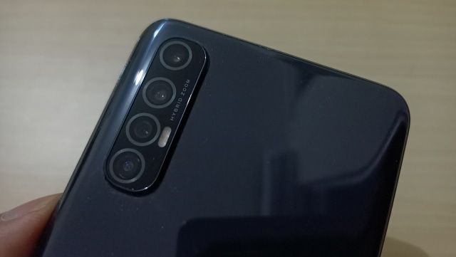 Review Oppo Reno 3 Pro: Kamera Jadi Andalan Fotografi Mobile (127076)