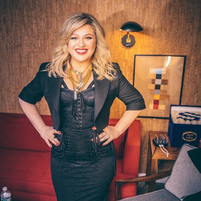 Penyanyi Kelly Clarkson. Foto: Instagram @kellyclarkson.