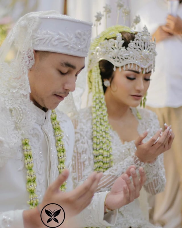 Sudah Sah! 5 Artis Ini Jalani Ramadhan Pertama Bareng Pasangan (1146617)