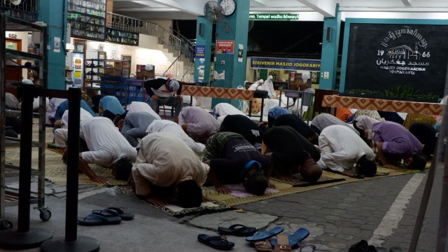 Salat Tarawih di Masjid Jogokariyan Yogyakarta
