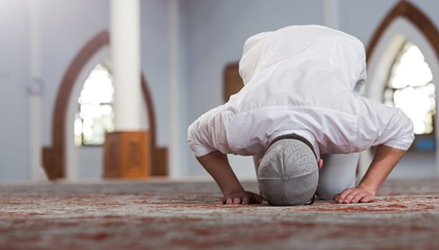 Ilustrasi salat. Sumber: HumanResources.