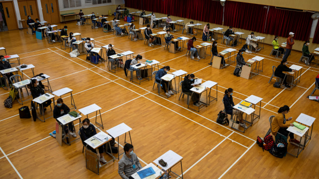 Ilustrasi siswa di Hong Kong. Foto: Jerome Favre / Pool via REUTERS