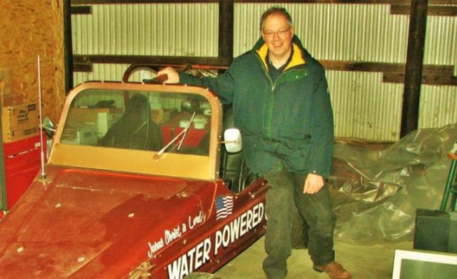 Stanley Meyer, sang penemu mesin berbahan bakar air. Foto: carthrottle.com