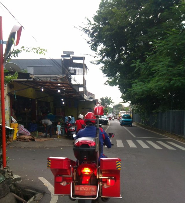 Sosialisasi Damkar DKI ke gang sempit di Jakarta. Foto: Istimewa