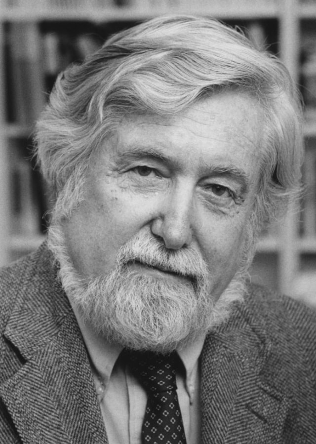 Clifford Geertz. Foto: Dok. Kemendikbud