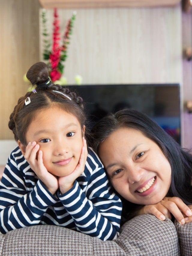 ibu dan anak di rumah - PTR Foto: Shutterstock