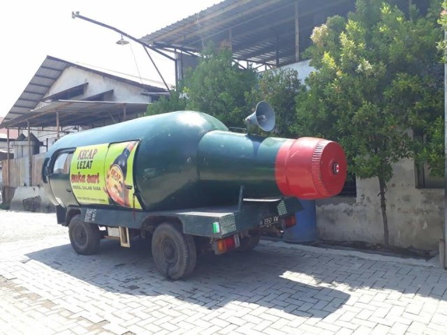 Modifikasi Mobil Jadi Botol Kecap dari Semarang, Begini Wujudnya ...