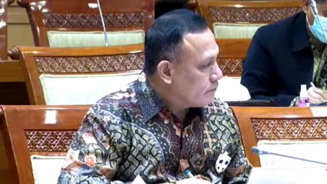 Ketua Komisi Pemberantasan Korupsi Firli Bahuri saat Rapat Dengar Pendapat (RDP) dengan Komisi III DPR RI, Jakarta, Rabu (29/4). Foto: Youtube/DPR RI