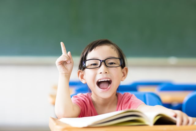Melatih kemampuan daya ingat anak. Foto: Shutterstock