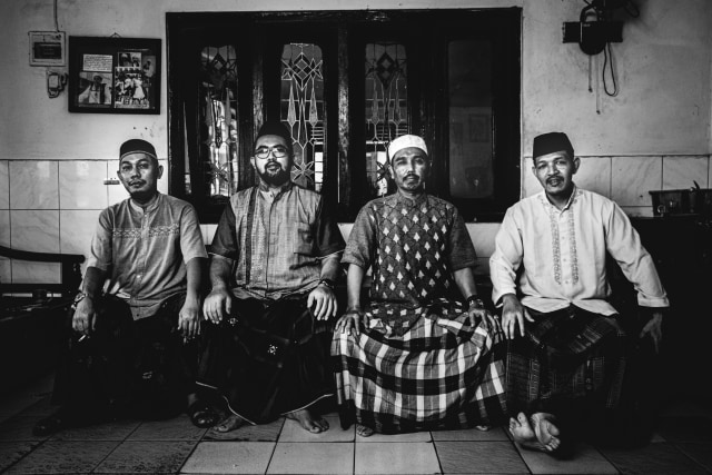 Haji Naim, Legenda Pijat Tradisional di Jakarta  kumparan.com