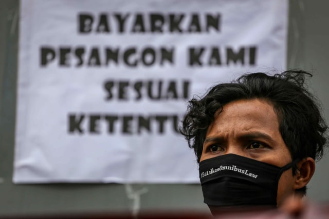 Kabar Baik Corona: Vaksinasi di Jakarta Ampuh; Bantuan Subsidi Upah Bagi Pekerja (43195)
