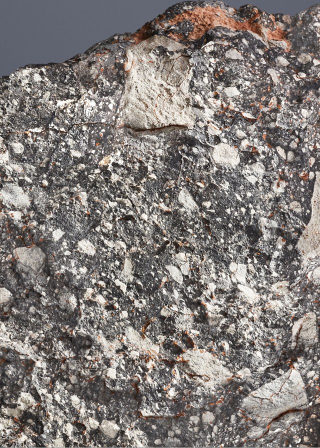 Ini Wujud Batuan dari Bulan, Harganya Selangit Rp 37,5 Miliar (15244)